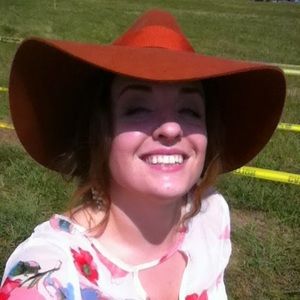 Meet your Posher, Arianna